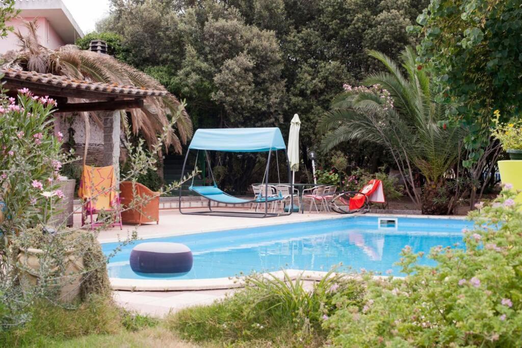 Loft Mansardato Con Giardino E Piscina In Villa Privata Loft With Garden And Swimming Pool In A Private Villa Sestu エクステリア 写真